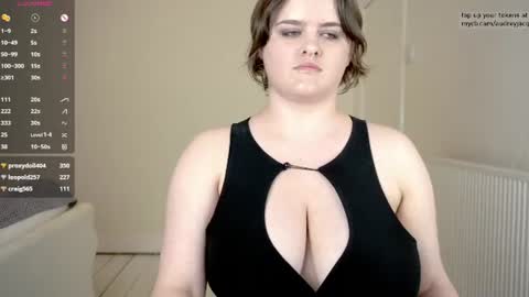 Audrey Jacq online show from July 18, 8:10 pm