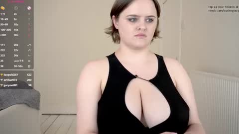 Audrey Jacq online show from July 21, 4:53 pm