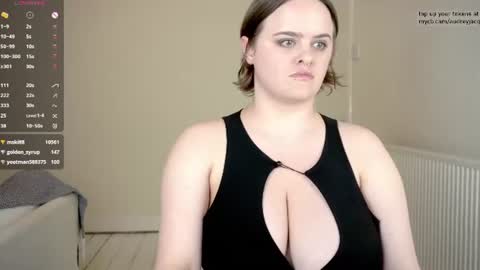 Audrey Jacq online show from July 29, 8:05 pm