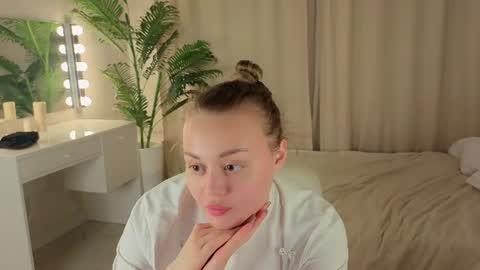 Casey online show from August 12, 8:00 pm