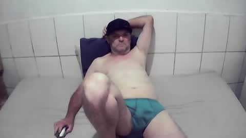 cesar augusto online show from August 5, 11:58 pm