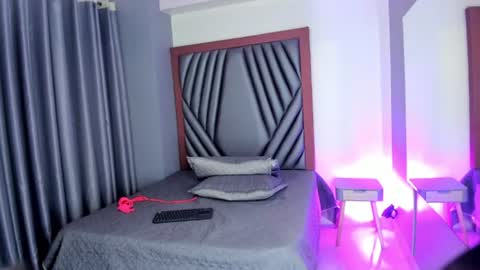 aura_baker online show from August 11, 11:18 pm