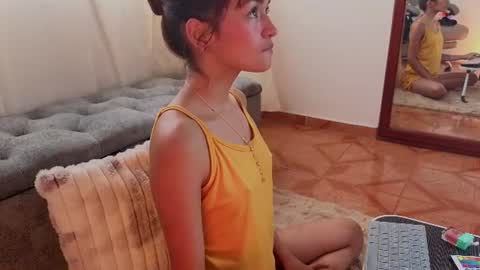 Aura online show from August 9, 2:29 pm