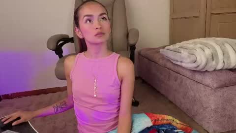 Aura online show from August 10, 12:28 pm