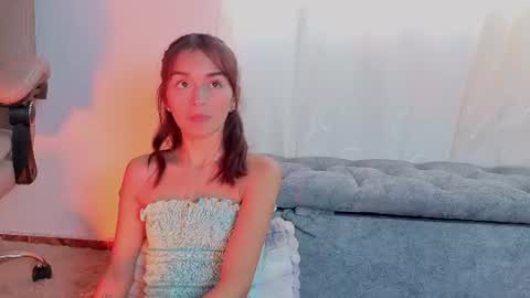 Aura online show from August 11, 5:04 pm