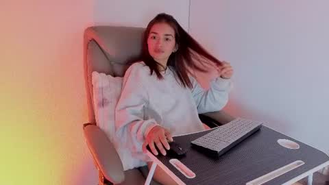 Aura online show from August 14, 11:14 am