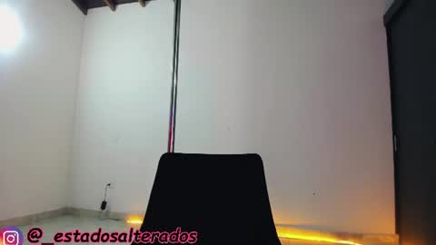 aurabonett online show from August 5, 5:27 am