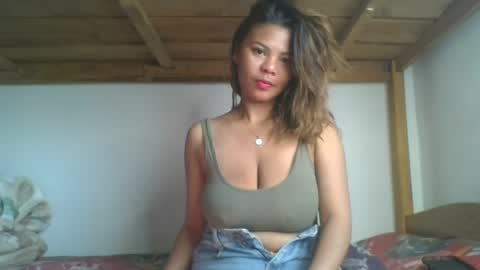 Aurlie online show from July 15, 7:20 am