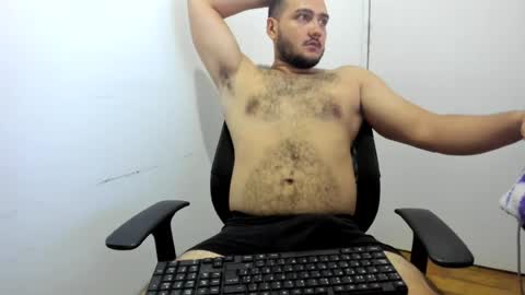 aurelio_pryce online show from August 8, 4:01 am