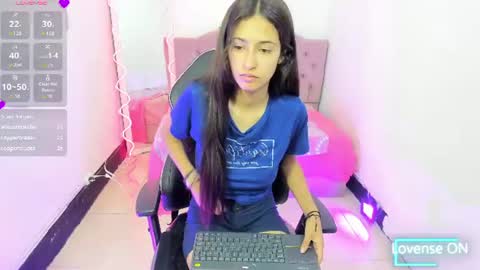 AUROORA online show from August 12, 10:34 pm
