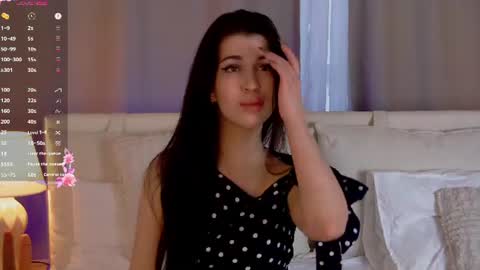 aurora_404 online show from August 11, 1:35 pm