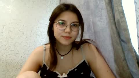 aurora_breeze online show from July 31, 11:49 am