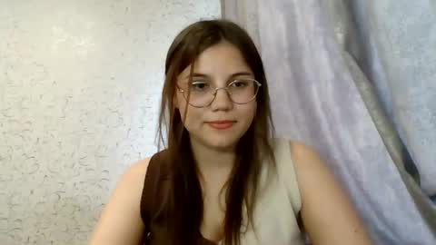 aurora_breeze online show from August 14, 1:15 pm