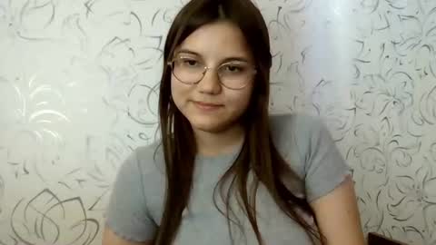 aurora_breeze online show from August 18, 1:28 pm