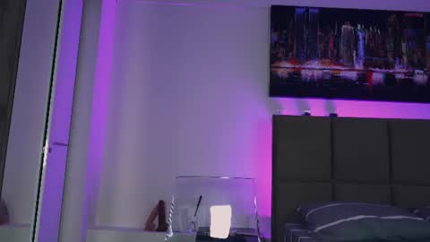 Aurora online show from August 10, 1:12 pm