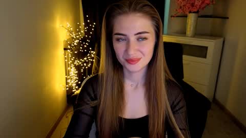 aurora_evil online show from March 19, 12:19 pm