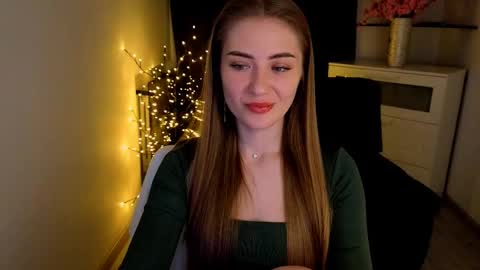 aurora_evil online show from March 20, 7:55 am