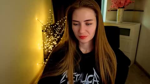 aurora_evil online show from March 22, 12:09 pm