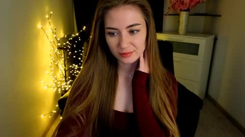 aurora_evil online show from April 1, 8:45 am