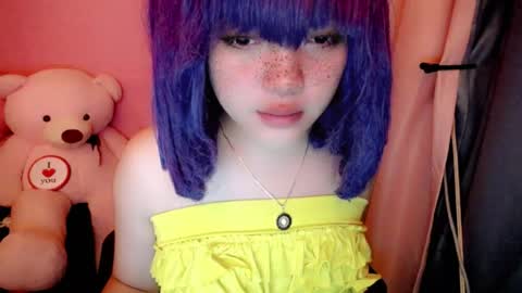 aurora_more online show from July 31, 10:48 pm