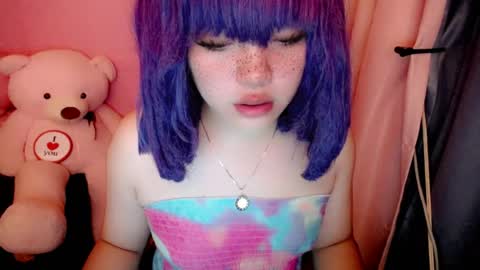 aurora_more online show from August 1, 3:45 am