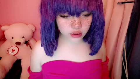 aurora_more online show from August 12, 1:41 am