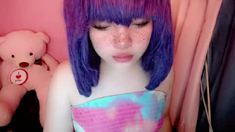 aurora_more online show from August 13, 6:27 am