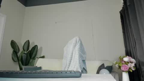 aurora_nightshade online show from August 13, 8:12 pm