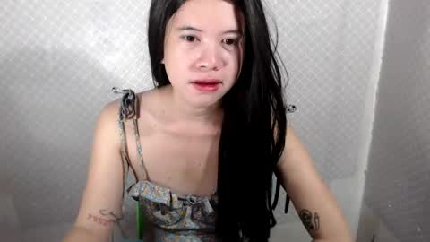 aurora xoxo online show from August 6, 4:11 am