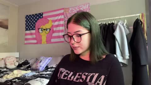 Alisha online show from August 18, 4:51 am