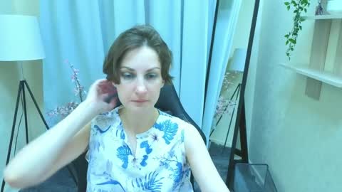 AuroraScript online show from March 31, 3:20 pm
