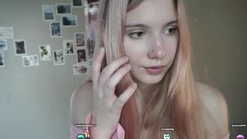 auroremanaugh online show from August 15, 1:26 pm