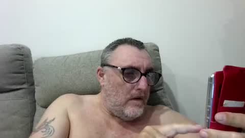 aussie_ozzie online show from August 12, 7:54 am