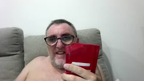 aussie_ozzie online show from August 13, 7:33 am