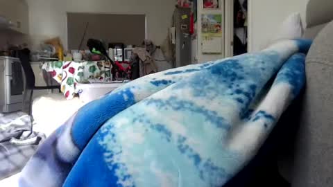 aussie_ozzie online show from August 14, 4:38 am