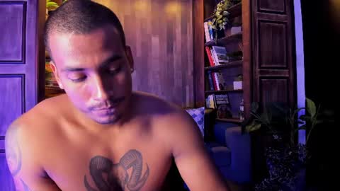 austin_carter online show from August 13, 10:02 pm