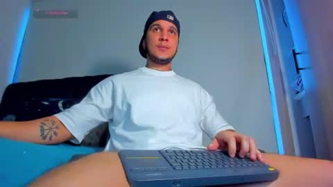 Austin online show from July 30, 11:11 pm