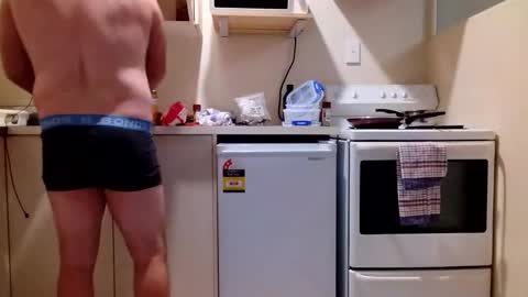 austinnz11 online show from March 30, 2:47 am