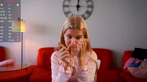 Anabel online show from August 12, 4:15 am