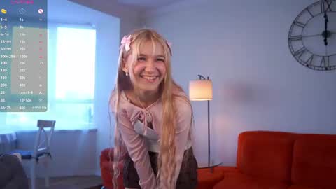 Anabel online show from August 14, 5:44 am