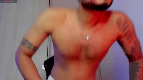 AustinTorres  online show from August 4, 1:46 am