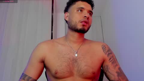 AustinTorres  online show from August 10, 3:19 am
