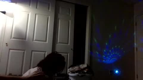 autumnrose92 online show from June 18, 1:38 am