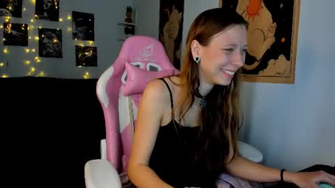 Ava online show from August 15, 3:38 pm