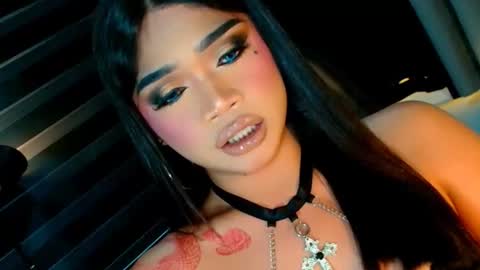 Ava online show from July 27, 11:10 pm