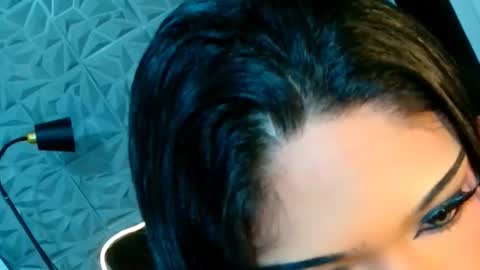 Ava online show from August 10, 5:20 am