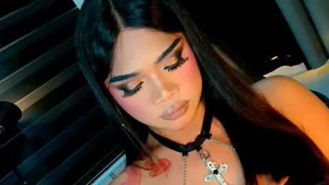 Ava online show from August 11, 1:40 am