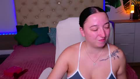 Ava online show from August 6, 5:06 am