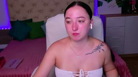 Ava online show from August 11, 4:47 am