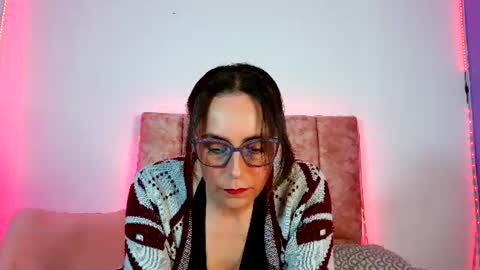 Ava  online show from September 7, 6:25 pm